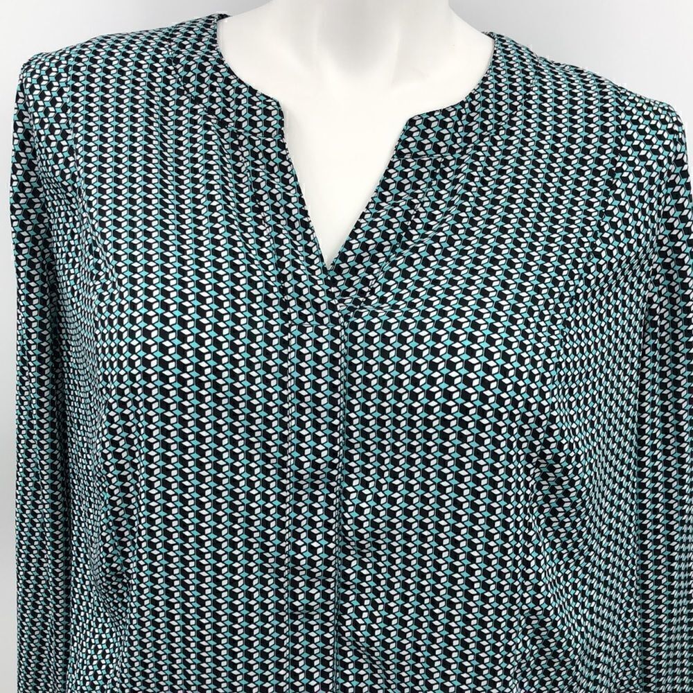 Worthington aqua cube print long sleeve top